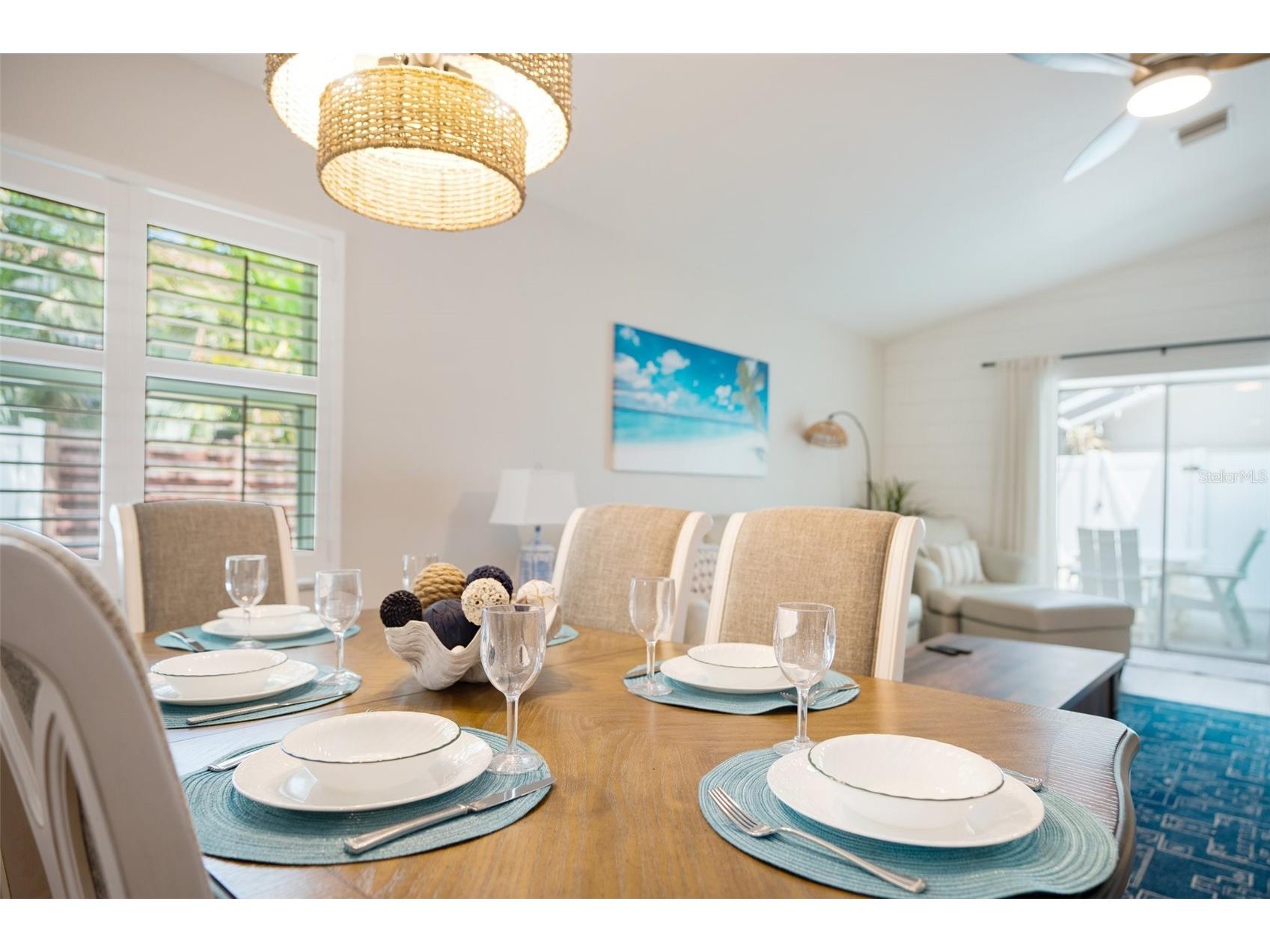 2051 Roselawn Street Sarasota FL 34231 A4682694 image48