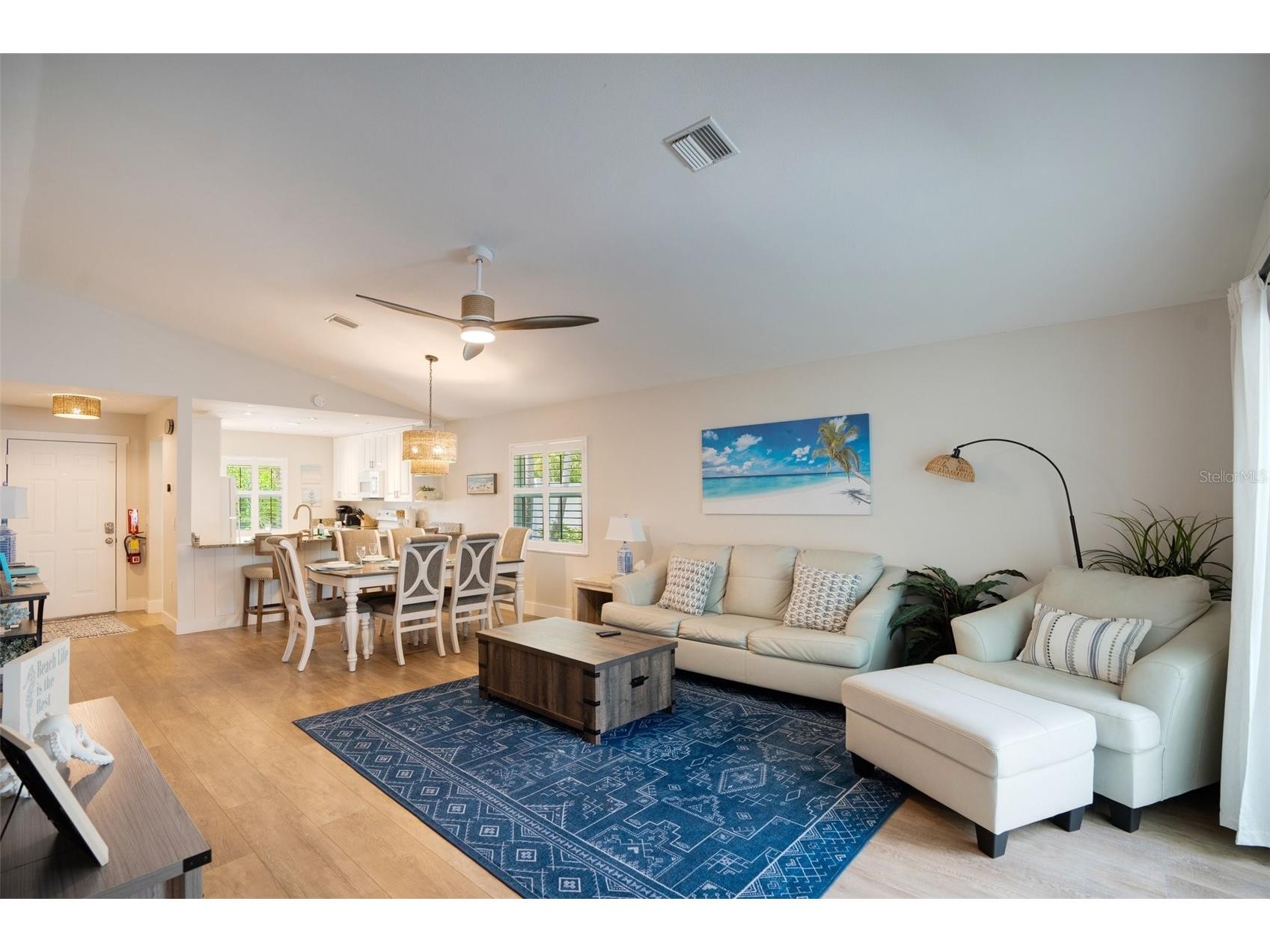 2051 Roselawn Street Sarasota FL 34231 A4682694 image49