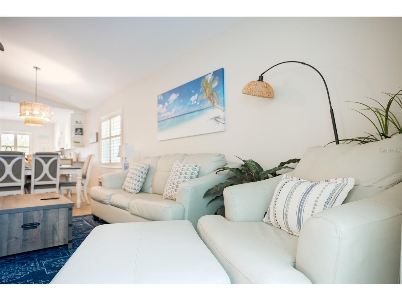 2051 Roselawn Street Sarasota FL 34231 A4682694 image52
