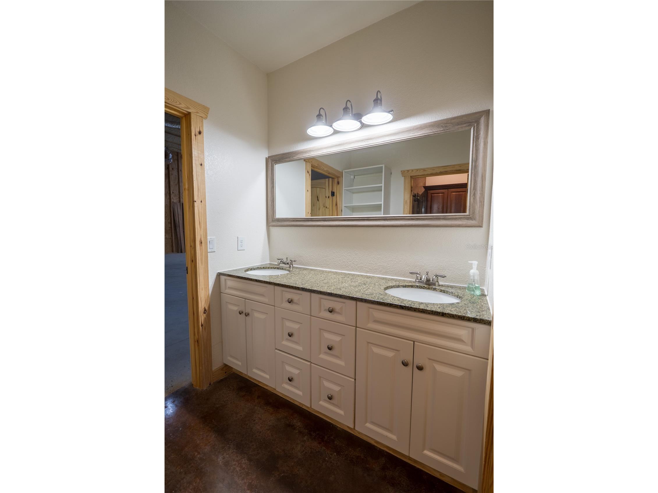 2051 Se 155th St Summerfield FL 34491 OM717332 image28