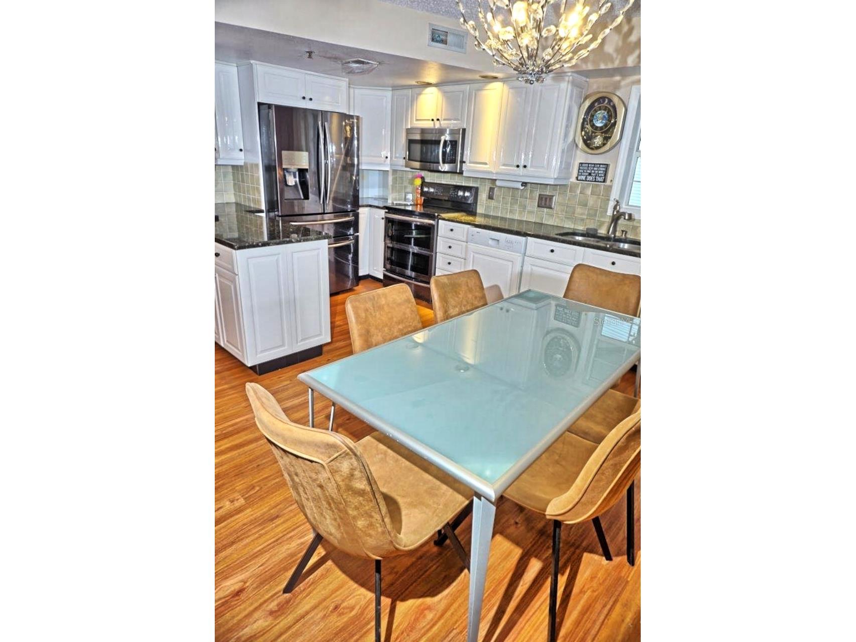 2051 Vista Del Sol Circle #201 Lutz FL 33558 W7881480 image7