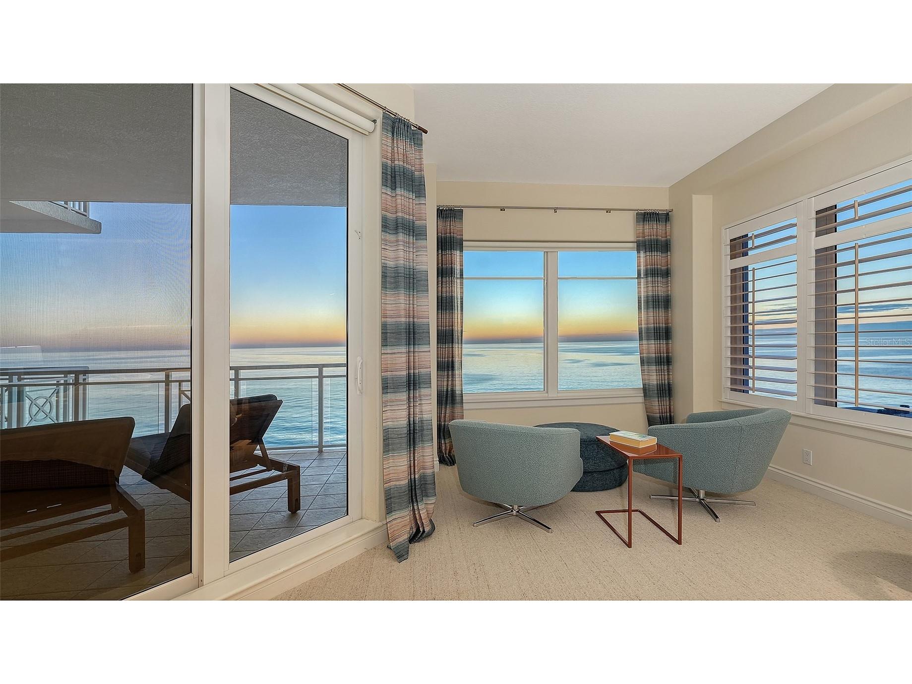 2052 Benjamin Franklin Drive #D702 Sarasota FL 34236 - GULF OF MEXICO A4672832 image18