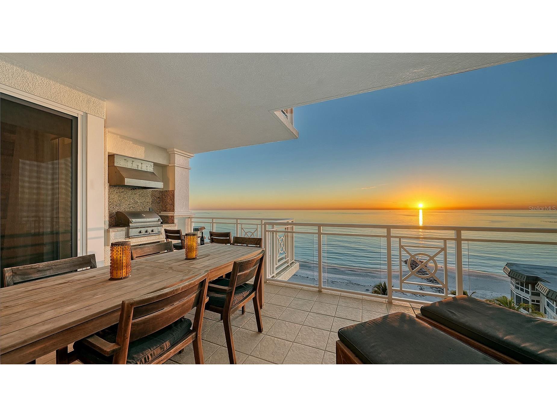 2052 Benjamin Franklin Drive #D702 Sarasota FL 34236 - GULF OF MEXICO A4672832 image7