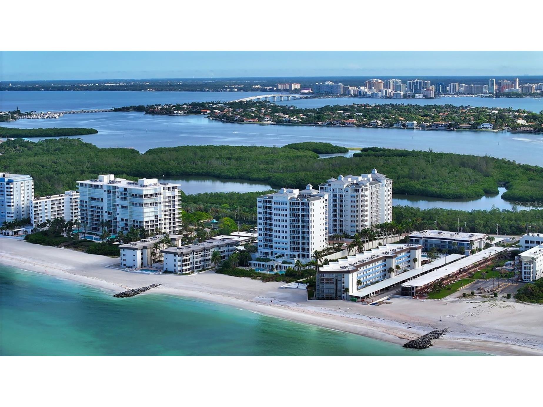 2052 Benjamin Franklin Drive #PH 1102 Sarasota FL 34236 - GULF OF MEXICO SARASOTA BAY A4676337 image1