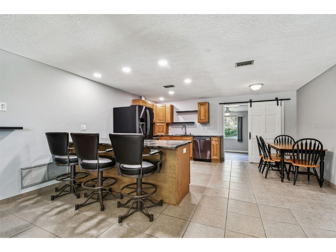 2052 Jefferson Avenue Dunedin FL 34698 TB8450339 image12