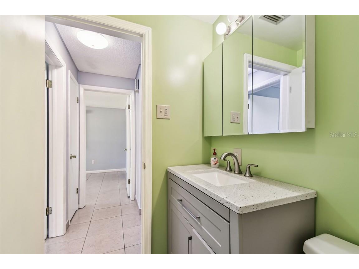 2052 Jefferson Avenue Dunedin FL 34698 TB8450339 image17