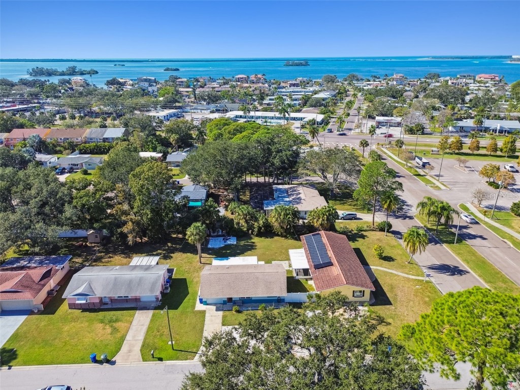 2052 Jefferson Avenue Dunedin FL 34698 TB8450339 image32