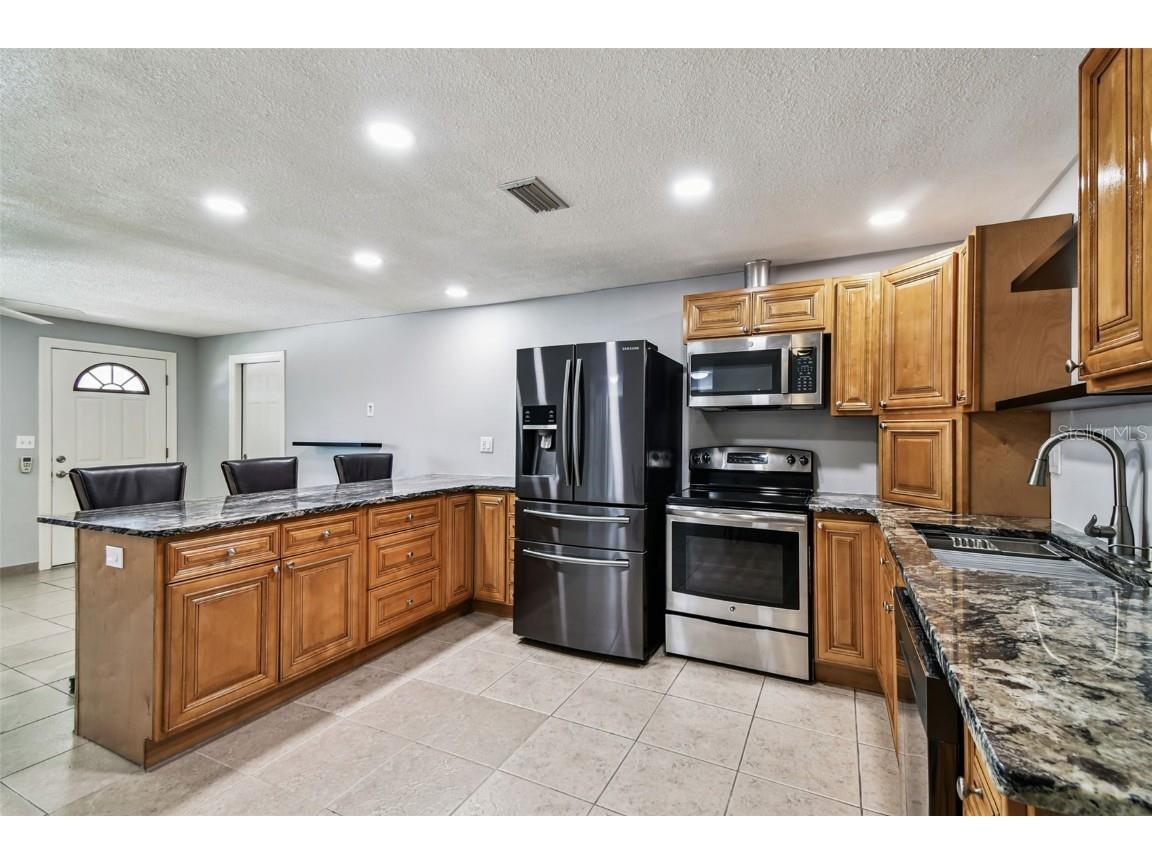 2052 Jefferson Avenue Dunedin FL 34698 TB8450339 image9