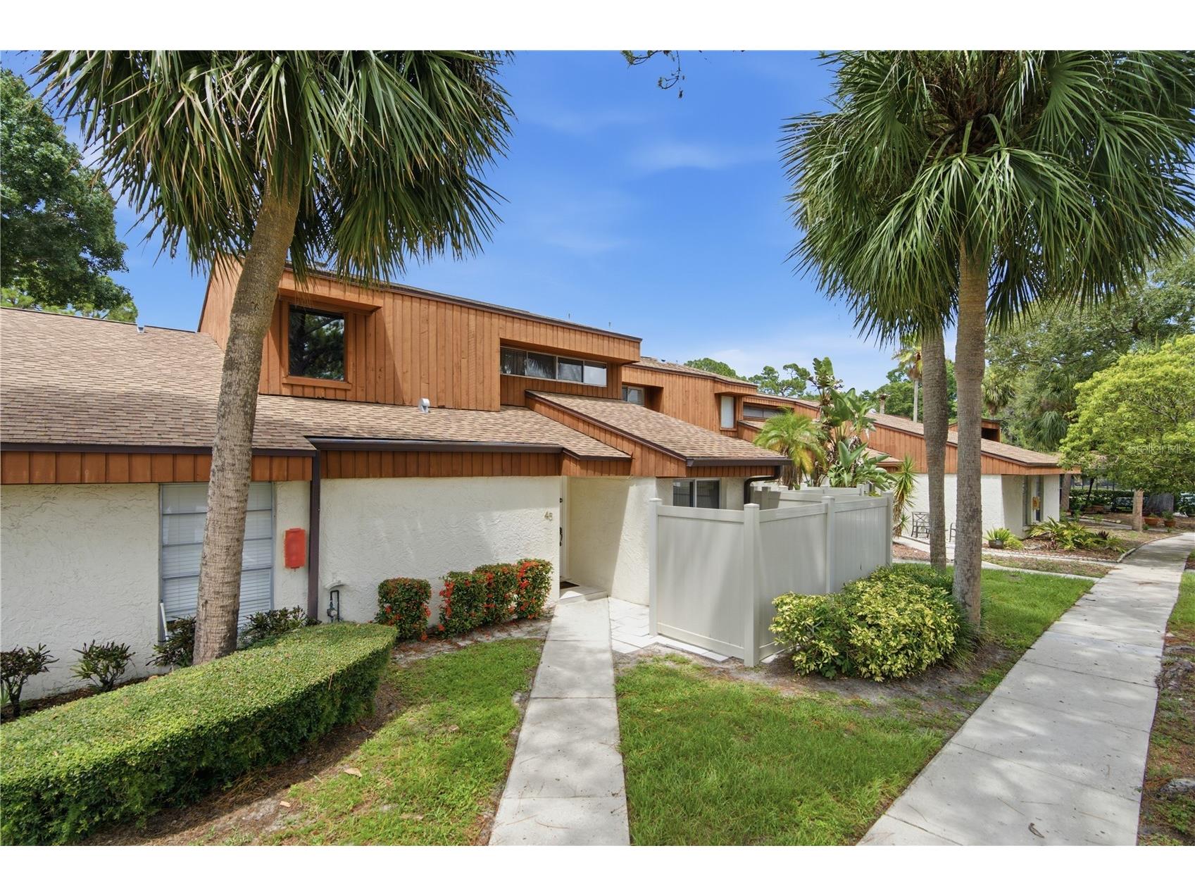 2052 Sunset Point Road #45 Clearwater FL 33765 TB8523973 image1