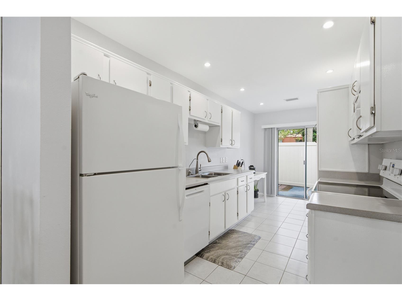 2052 Sunset Point Road #45 Clearwater FL 33765 TB8523973 image8