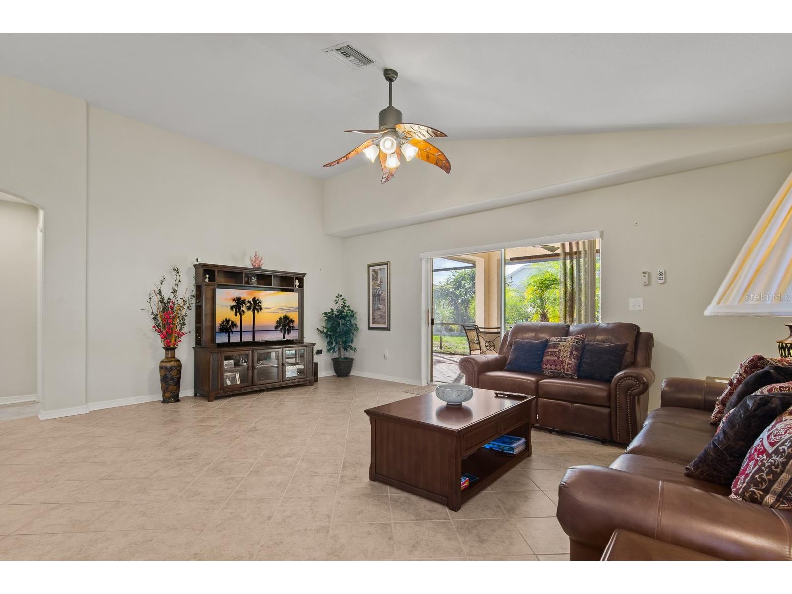 20520 Homossasa Court Land O Lakes FL 34637 TB8467488 image11