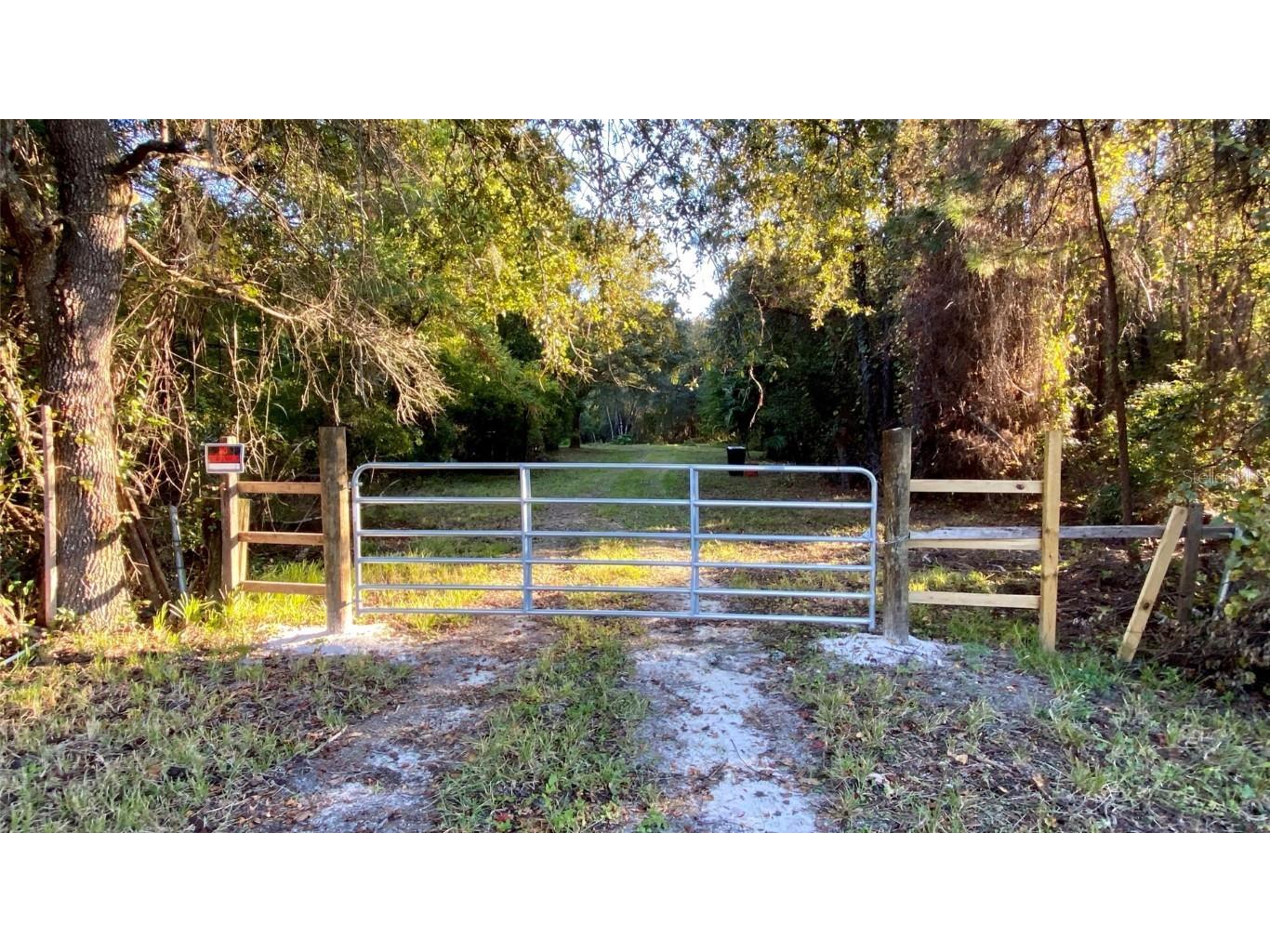 20523 NE 45th Place Hawthorne FL 32640 GC500946 image1