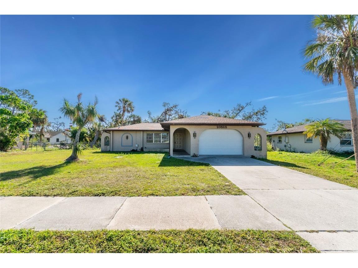 20525 Midway Boulevard Port Charlotte FL 33952 C7471162 image1