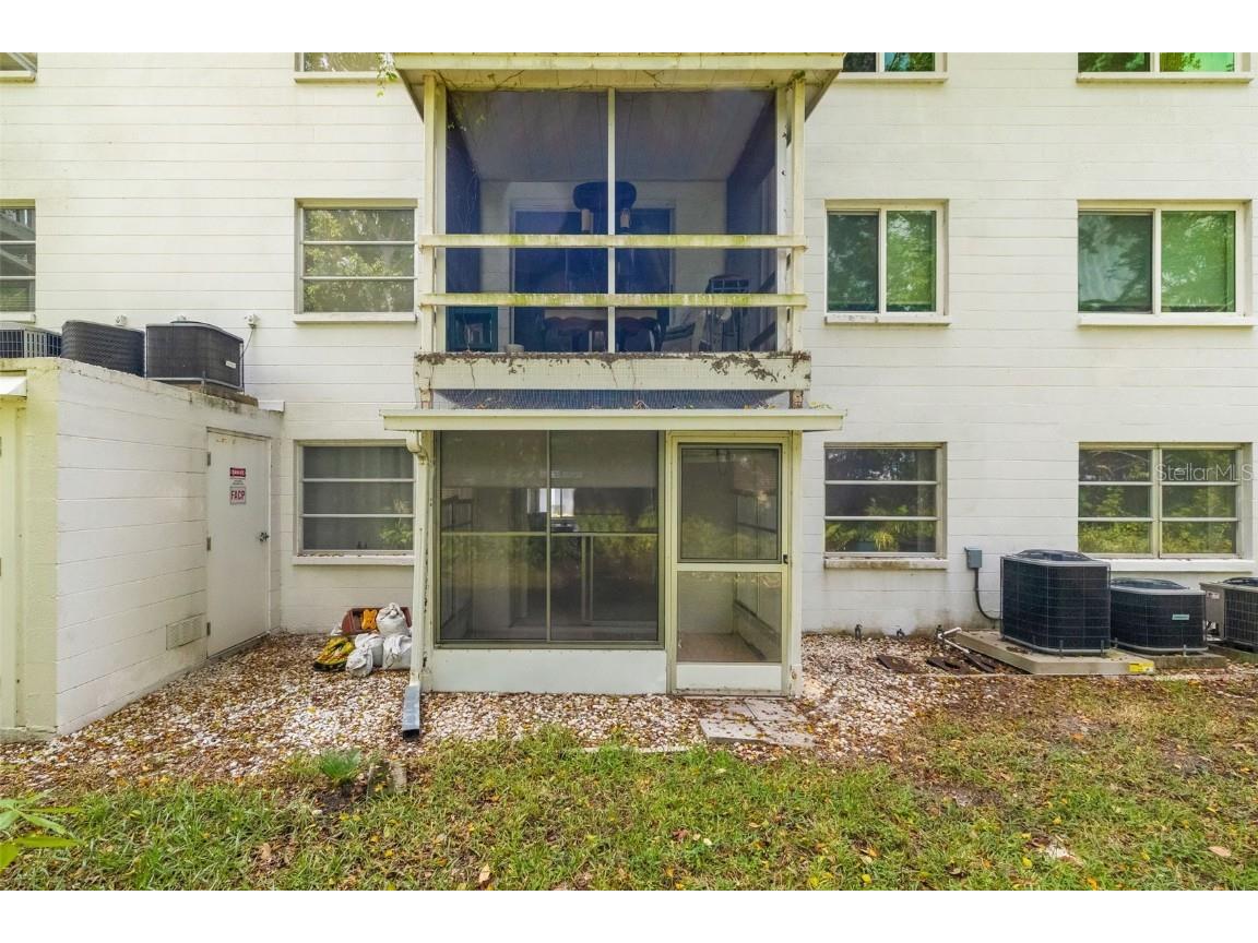 2053 Canal Drive #L-3 Bradenton FL 34207 A4667050 image23