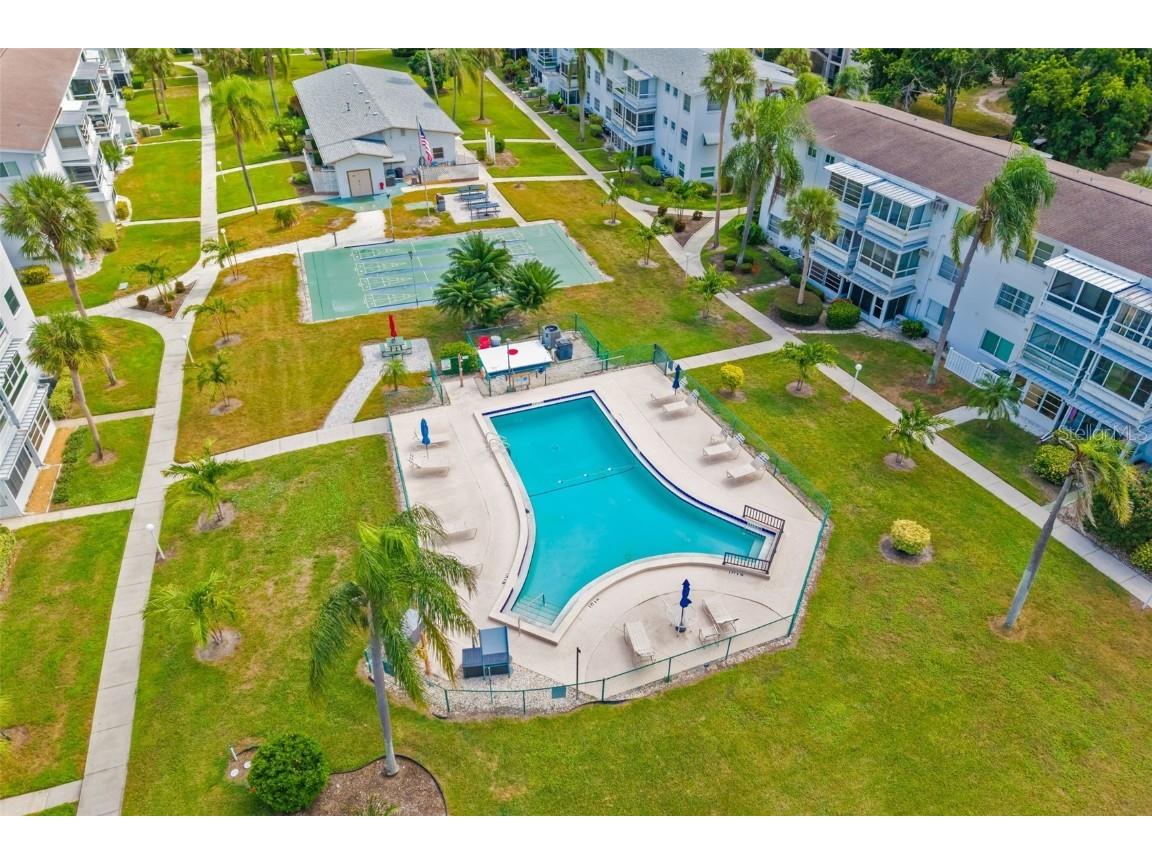 2053 Canal Drive #L-3 Bradenton FL 34207 A4667050 image29