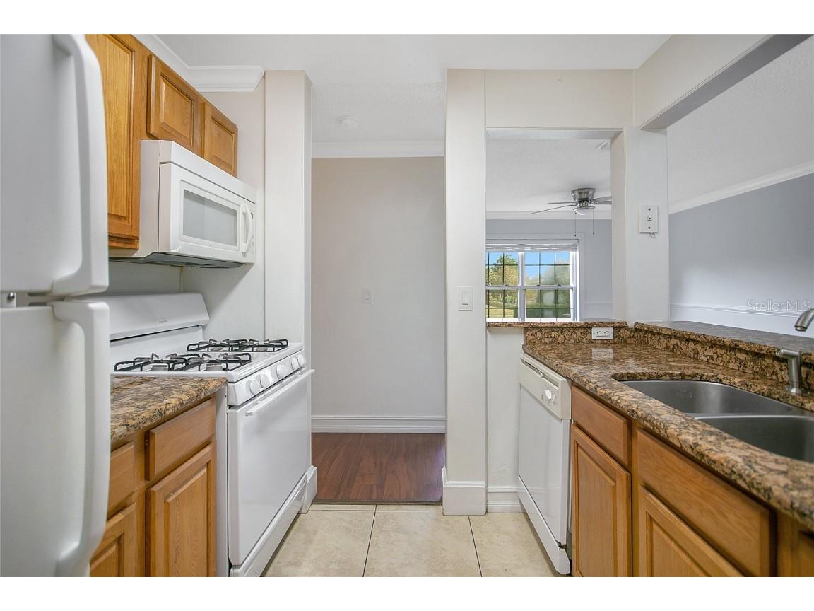 2053 Dixie Belle Drive #2053J Orlando FL 32812 O6341497 image8