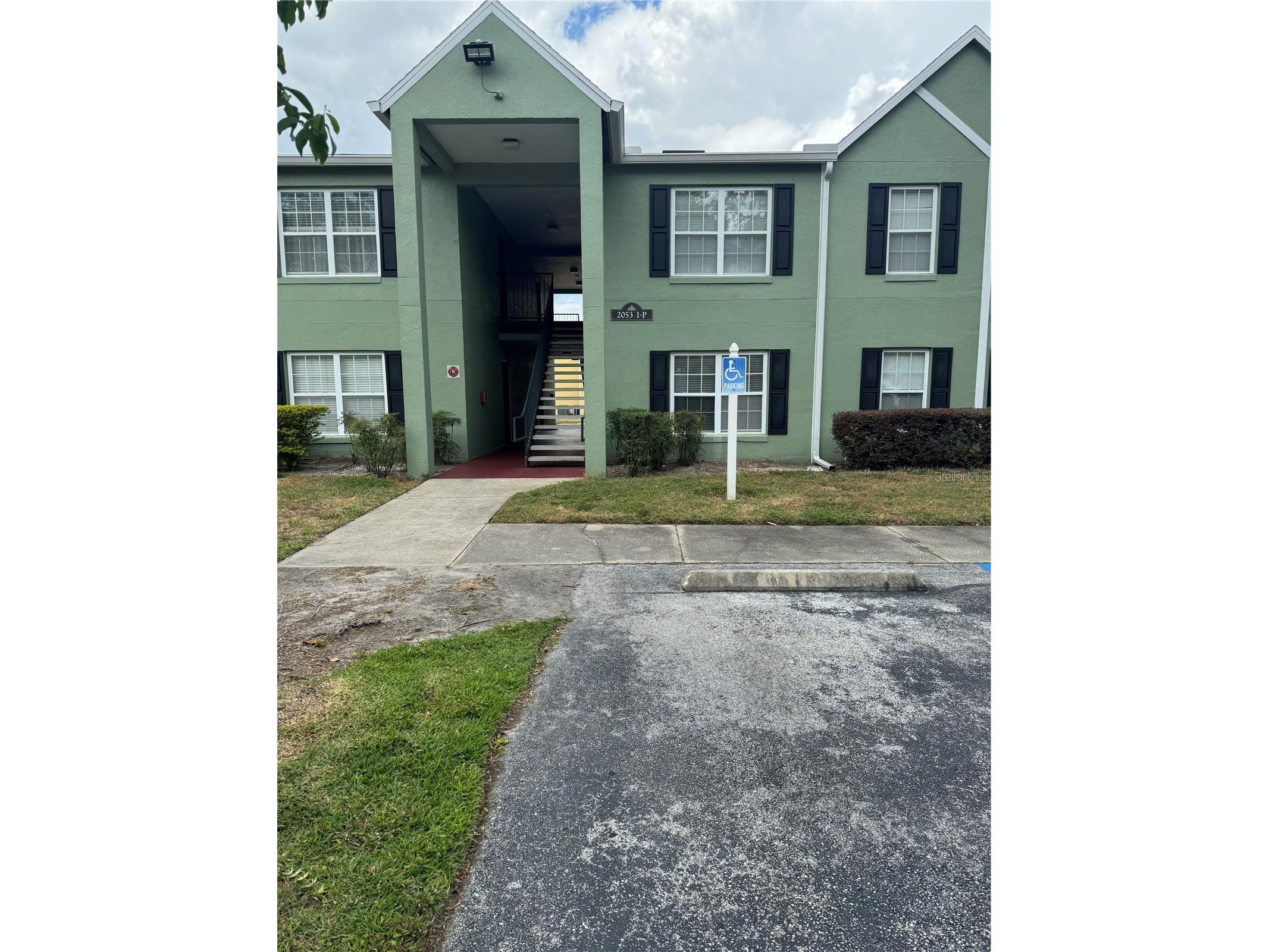 2053 Dixie Belle Drive #2053P Orlando FL 32812 O6407881 image2
