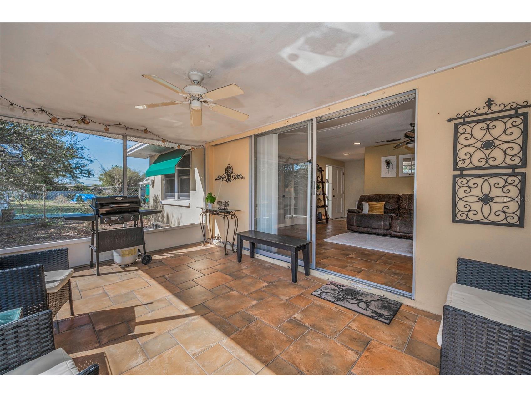 2053 Jefferson Avenue Dunedin FL 34698 TB8477991 image20