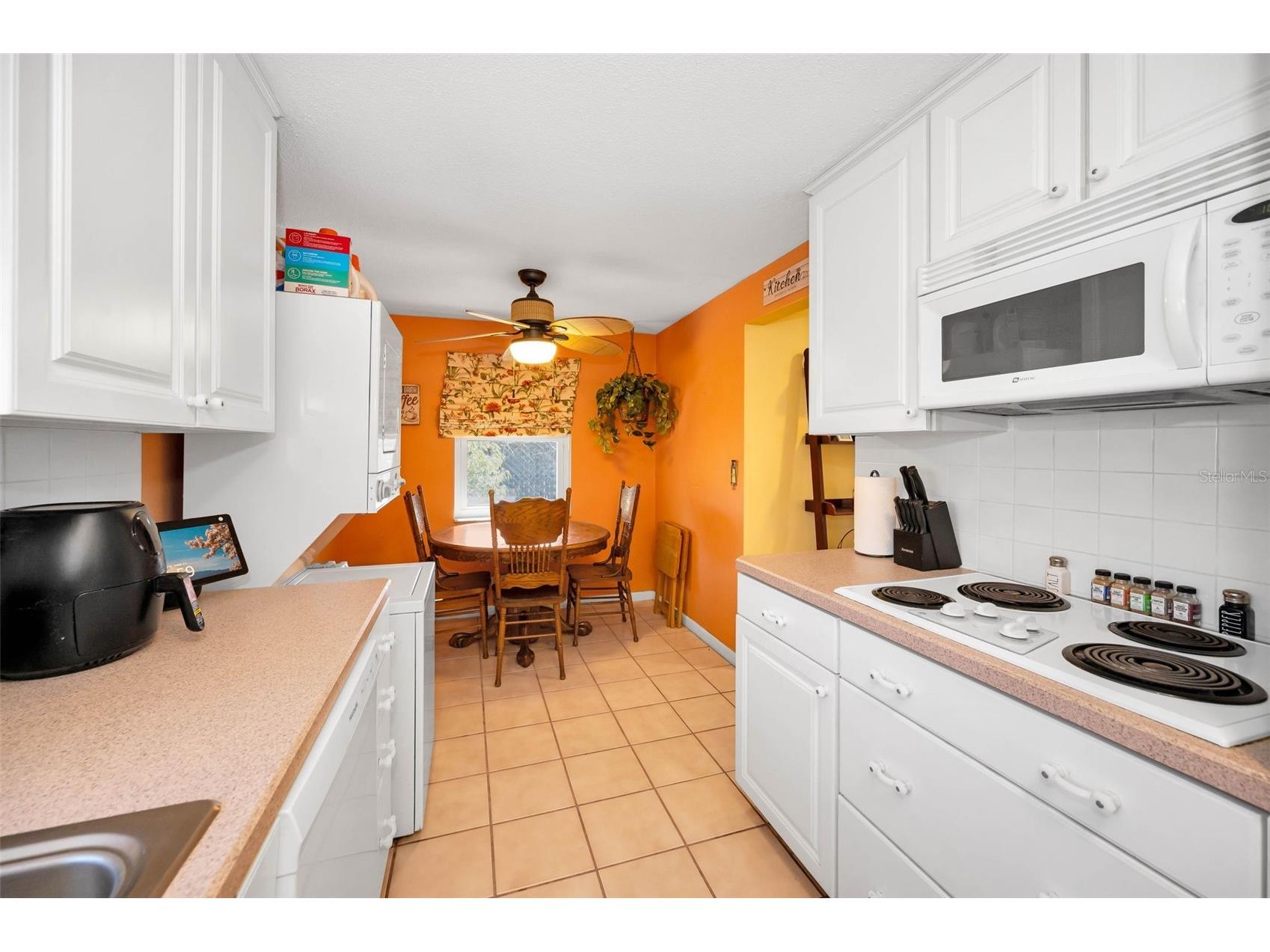 2053 Jefferson Avenue Dunedin FL 34698 TB8477991 image9