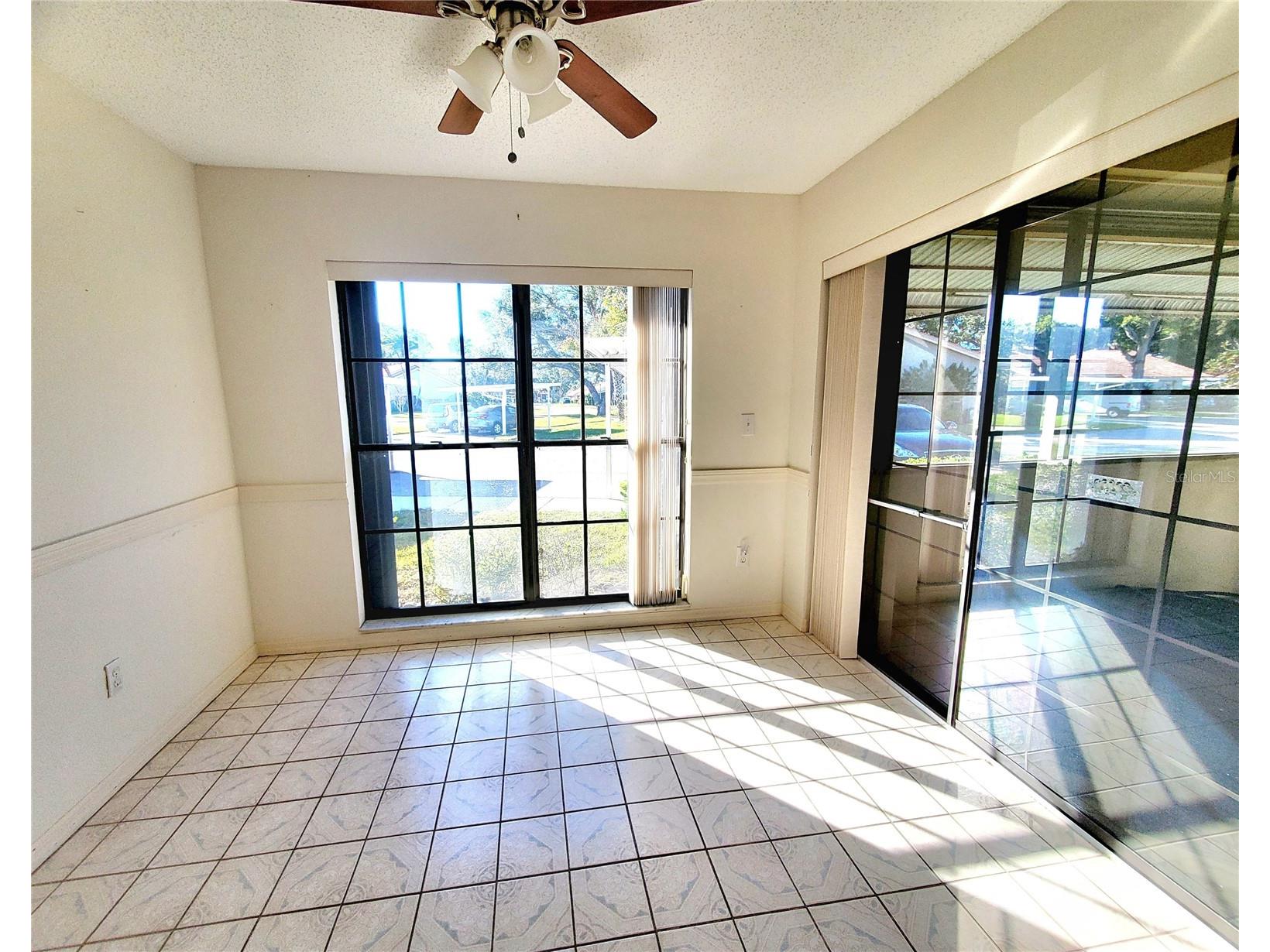 2053 Villa Terrace Clearwater FL 33763 TB8465533 image13