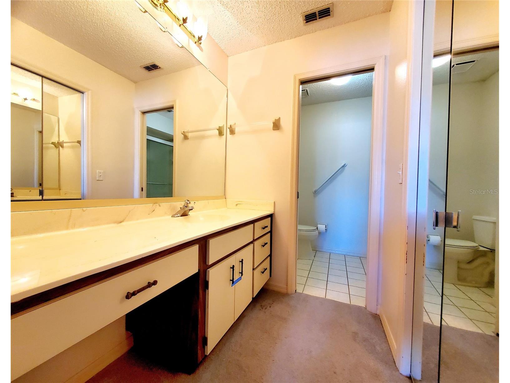 2053 Villa Terrace Clearwater FL 33763 TB8465533 image23