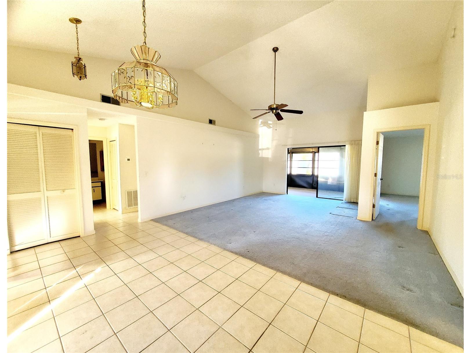 2053 Villa Terrace Clearwater FL 33763 TB8465533 image6