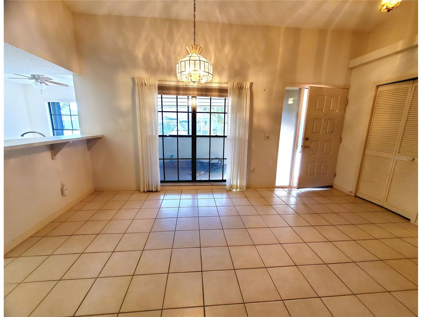 2053 Villa Terrace Clearwater FL 33763 TB8465533 image7