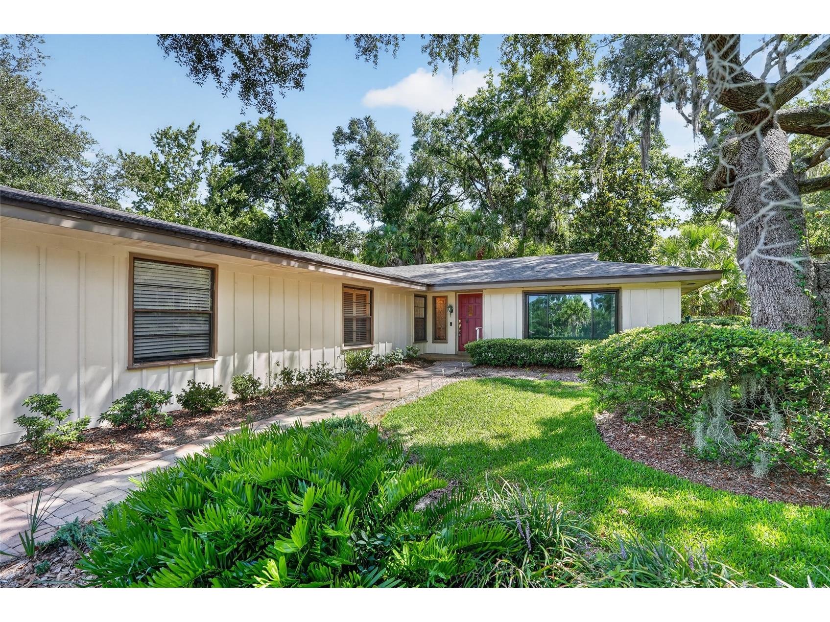 2053 Woody Drive Windermere FL 34786 O6421738 image2