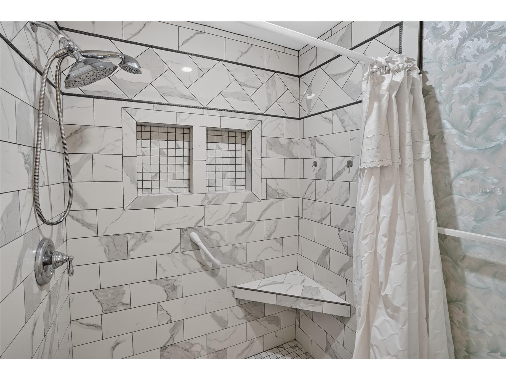 2053 Woody Drive Windermere FL 34786 O6421738 image30
