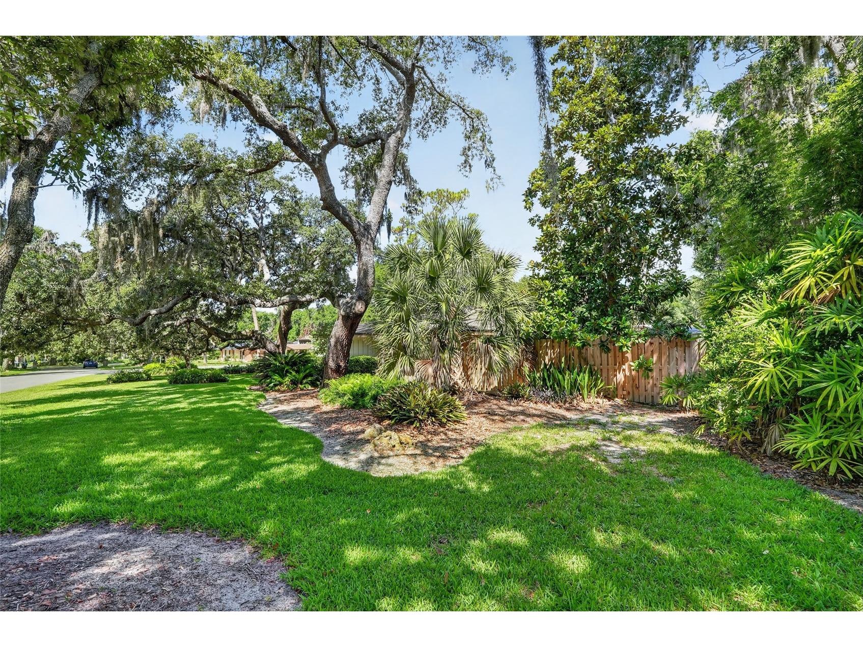 2053 Woody Drive Windermere FL 34786 O6421738 image7