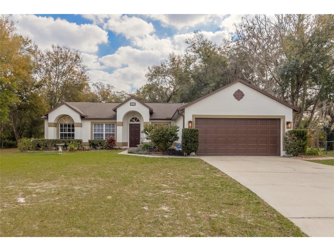 2054 Berrien Drive Deltona FL 32738 V4928885 image1