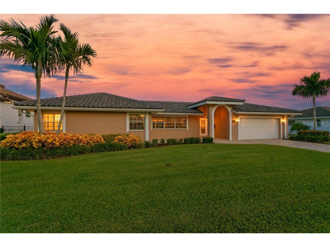 2054 Illinois Avenue NE Saint Petersburg FL 33703 T3471671 image1