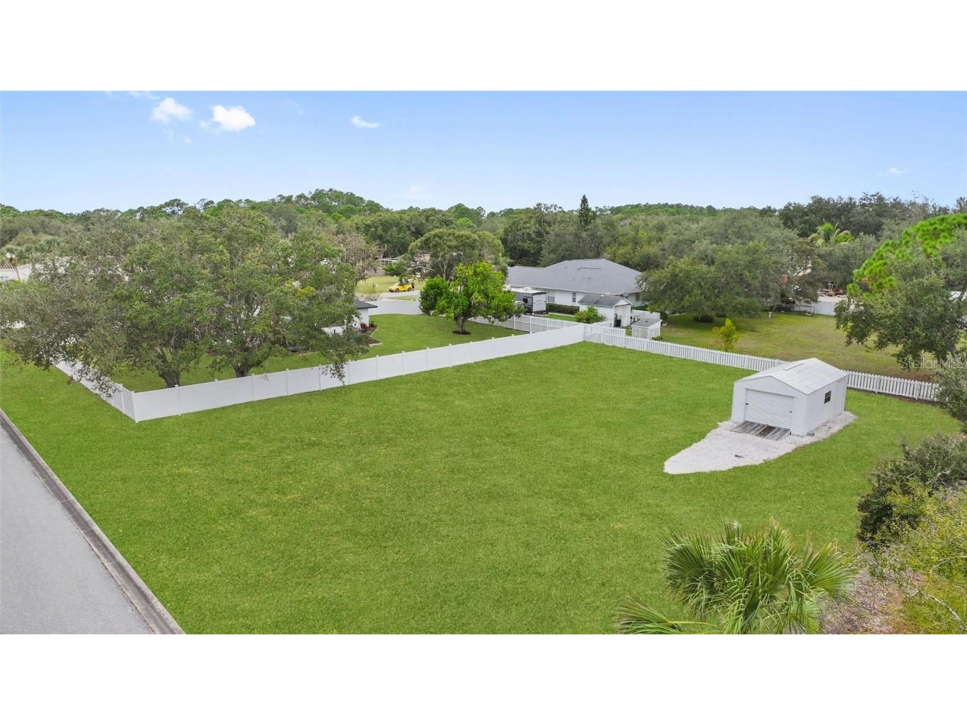 2054 Racimo Drive Sarasota FL 34240 A4670940 image13