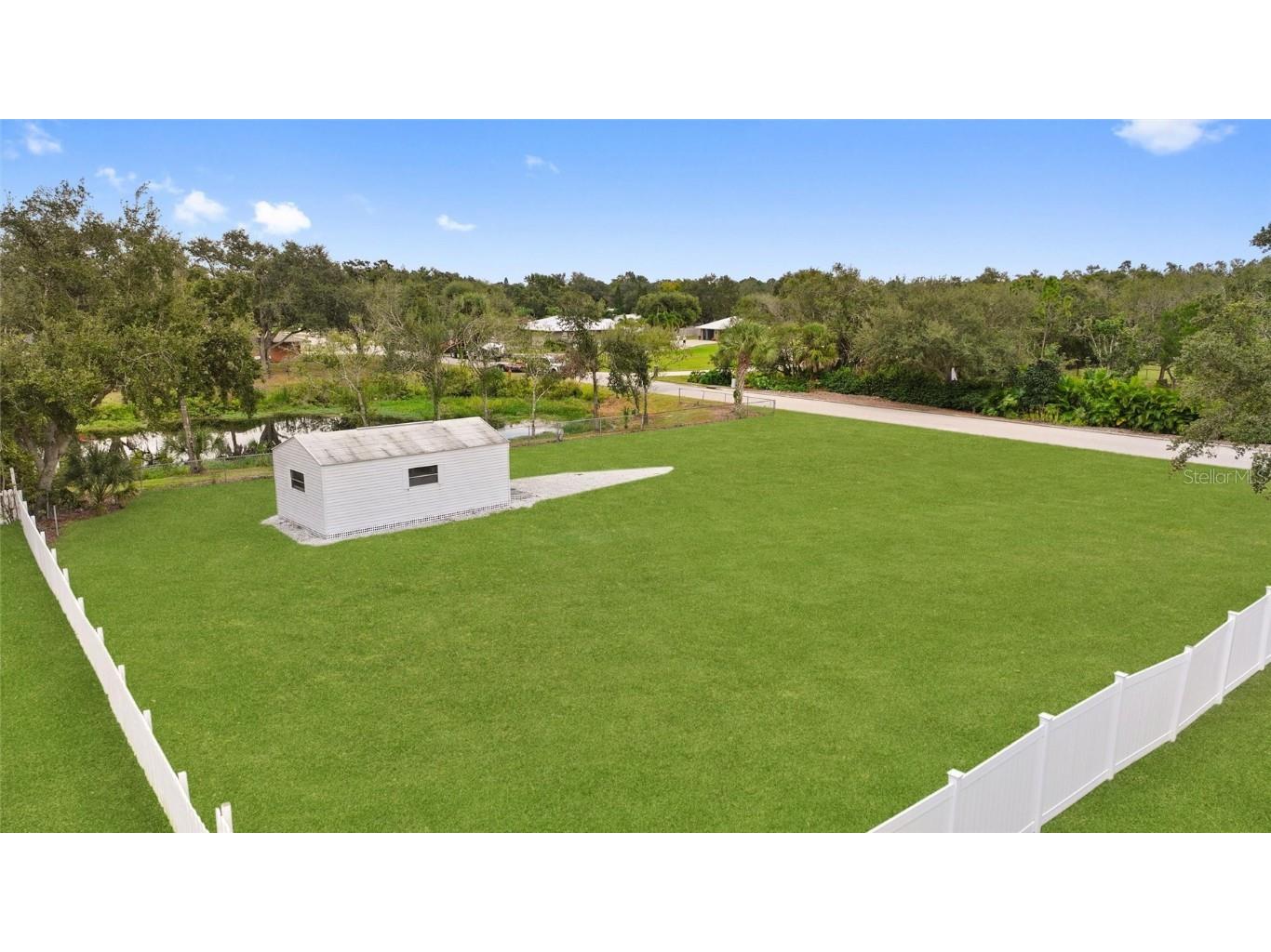 2054 Racimo Drive Sarasota FL 34240 A4670940 image16