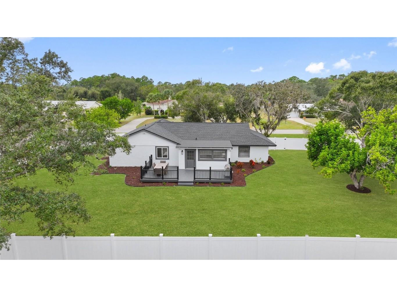 2054 Racimo Drive Sarasota FL 34240 A4670940 image17