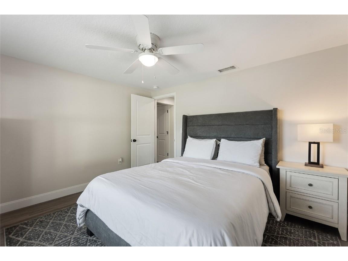 2054 Racimo Drive Sarasota FL 34240 A4670940 image28