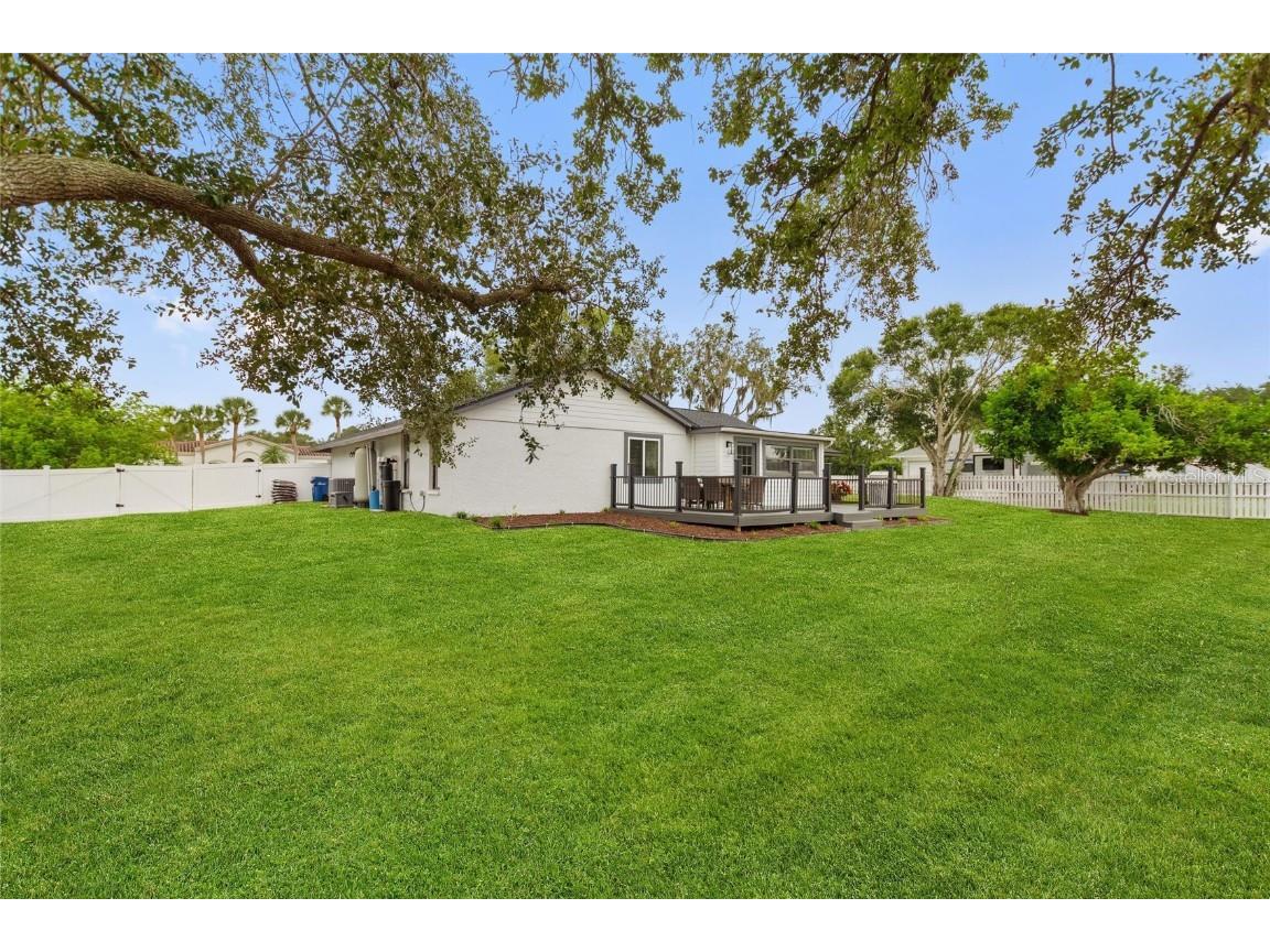 2054 Racimo Drive Sarasota FL 34240 A4670940 image7