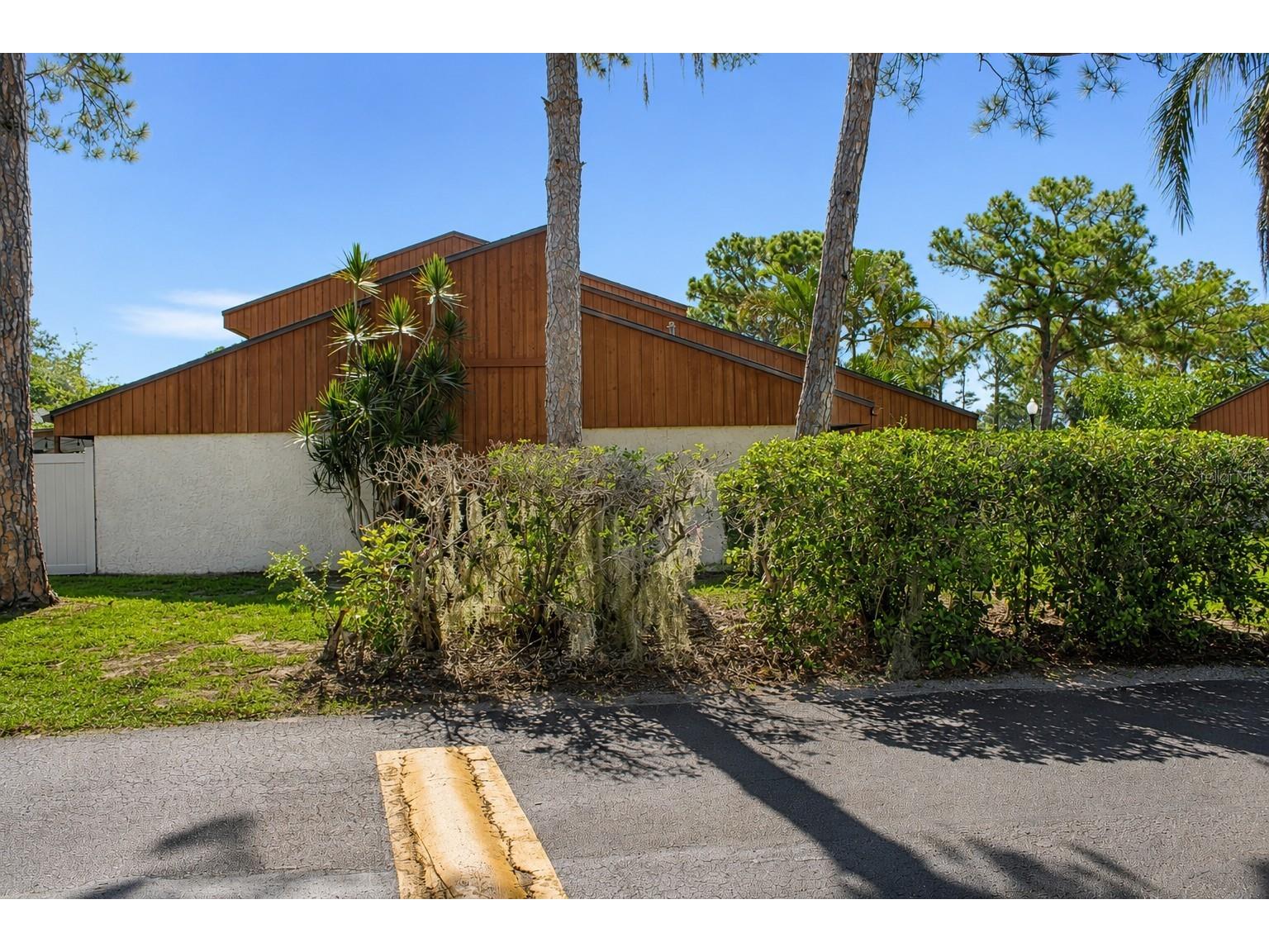 2054 Sunset Point Road #38 Clearwater FL 33765 TB8531629 image34