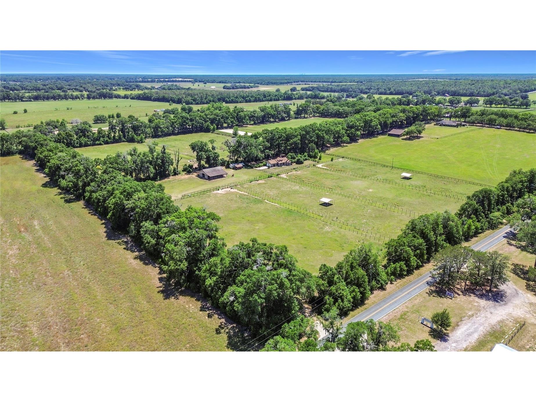 20540 SW 5th Place Dunnellon FL 34431 OM725007 image1