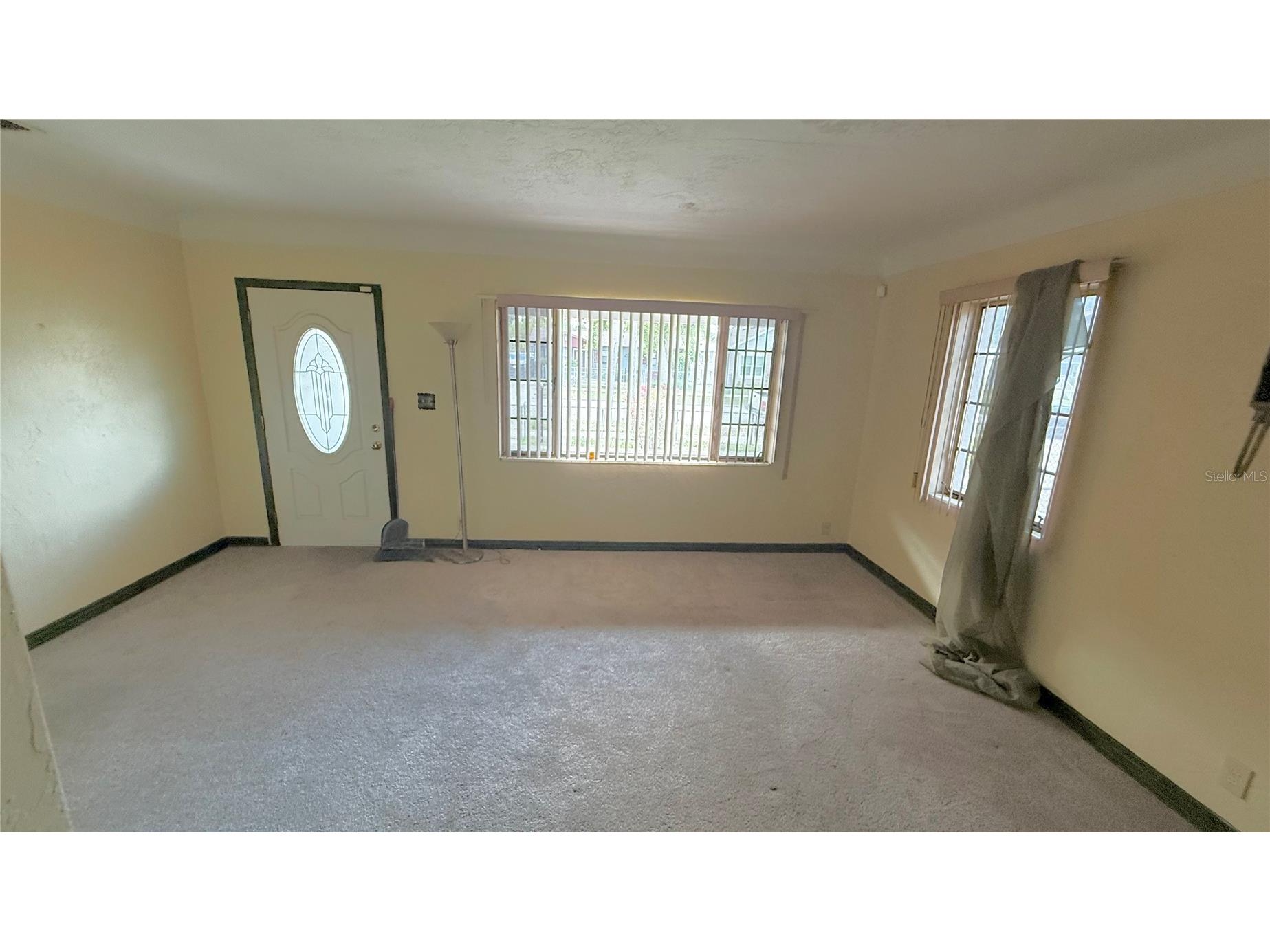 2055 29th Street S Saint Petersburg FL 33712 TB8525642 image3
