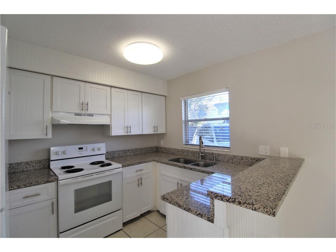 2055 Arlington Street #202 Sarasota FL 34239 A4563322 image1