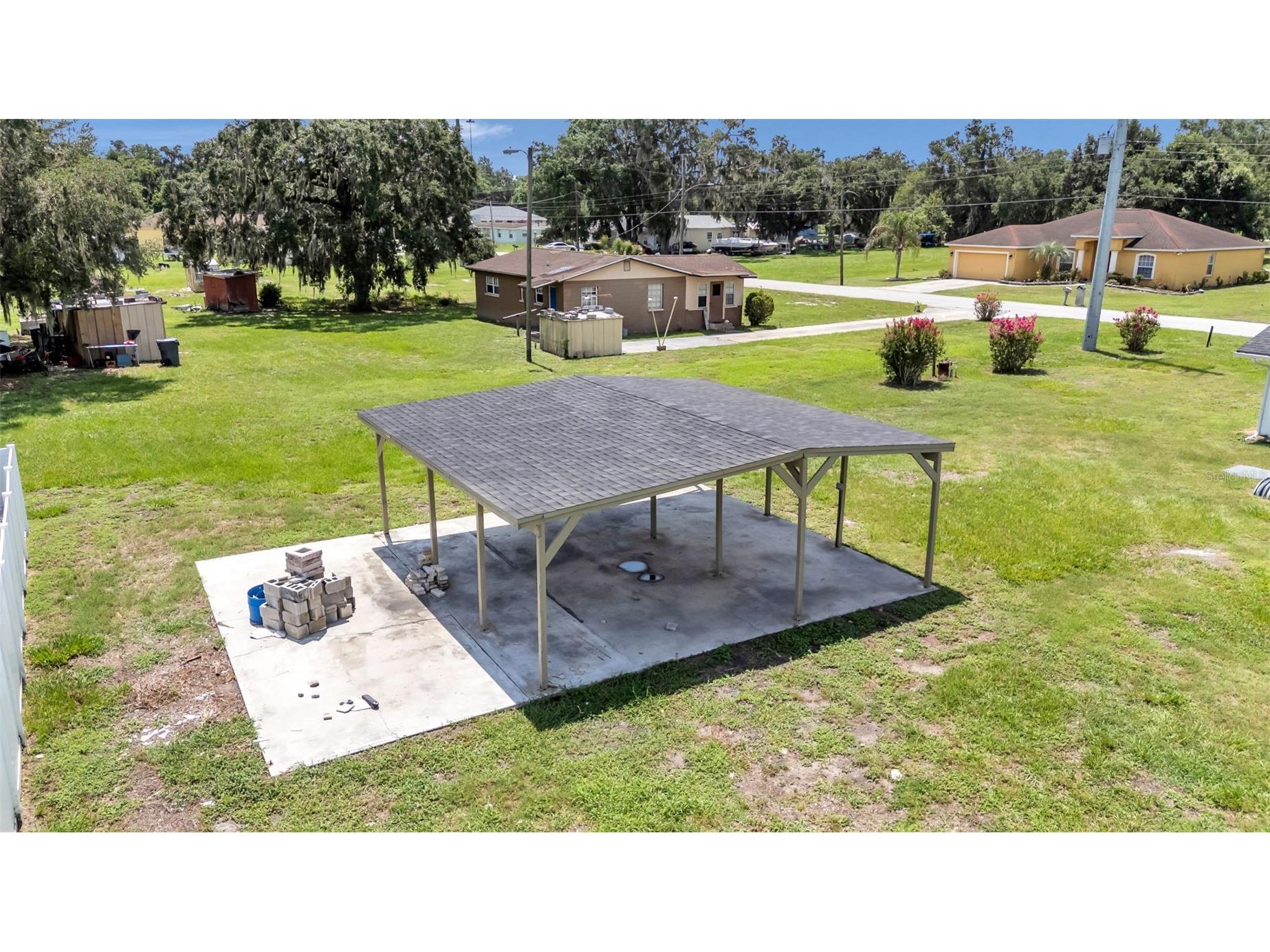 2055 Avenue C Mulberry FL 33860 L4963067 image11