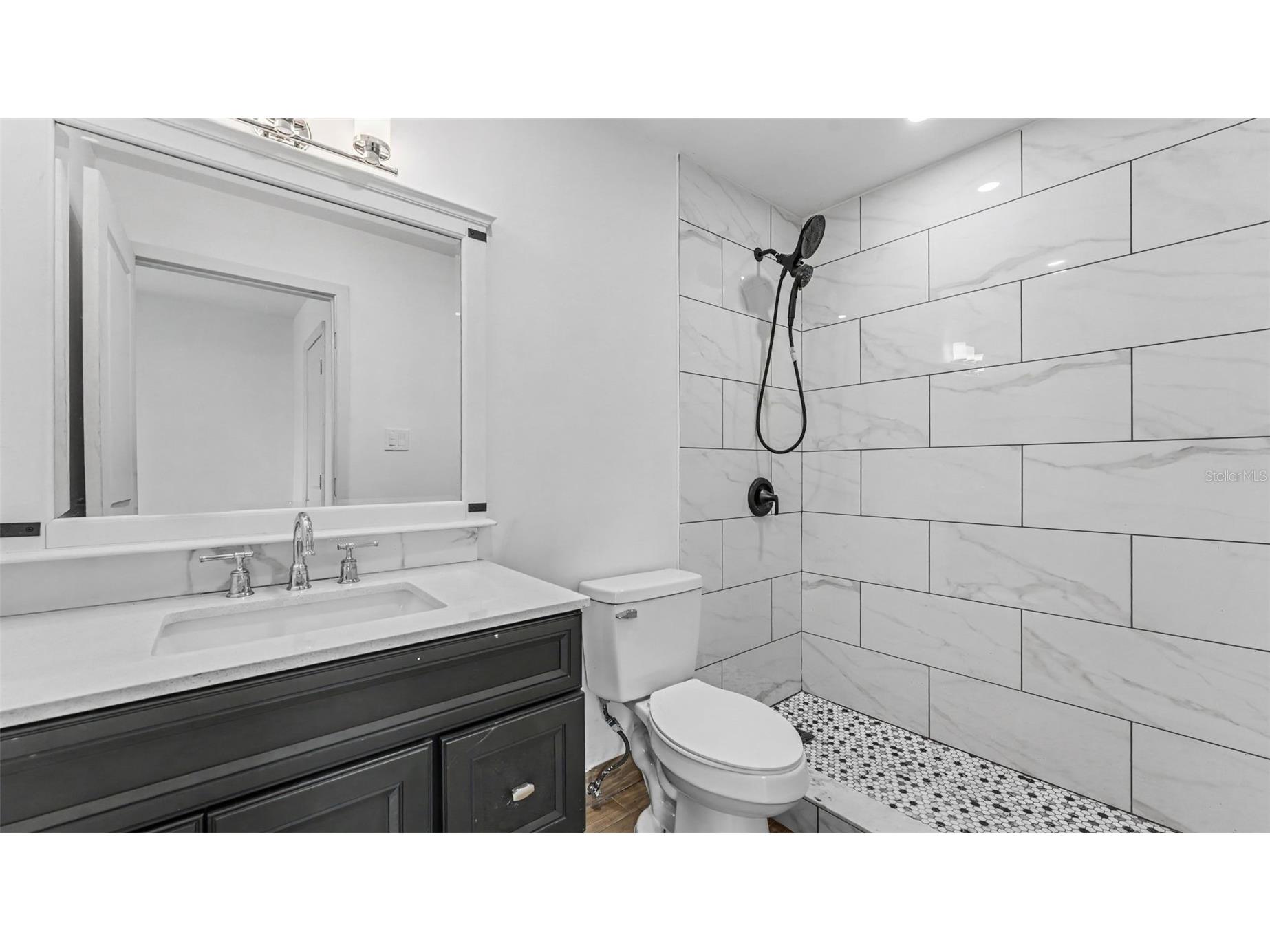 2055 Avenue C Mulberry FL 33860 L4963067 image26