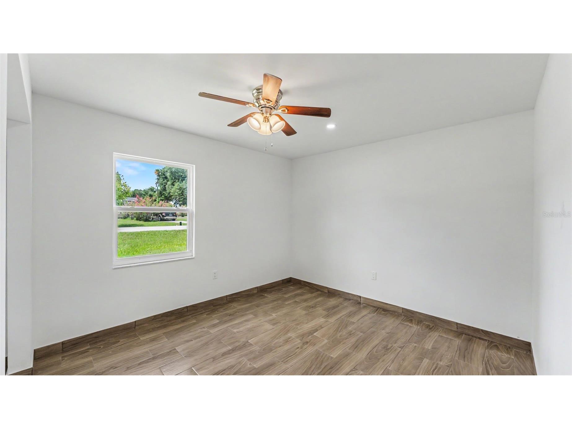 2055 Avenue C Mulberry FL 33860 L4963067 image36