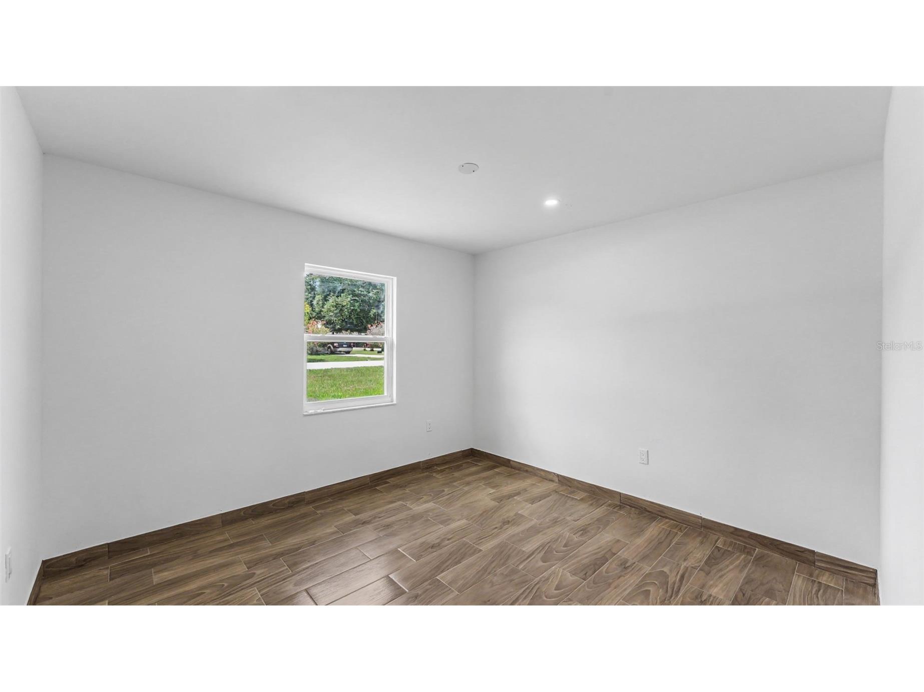 2055 Avenue C Mulberry FL 33860 L4963067 image38