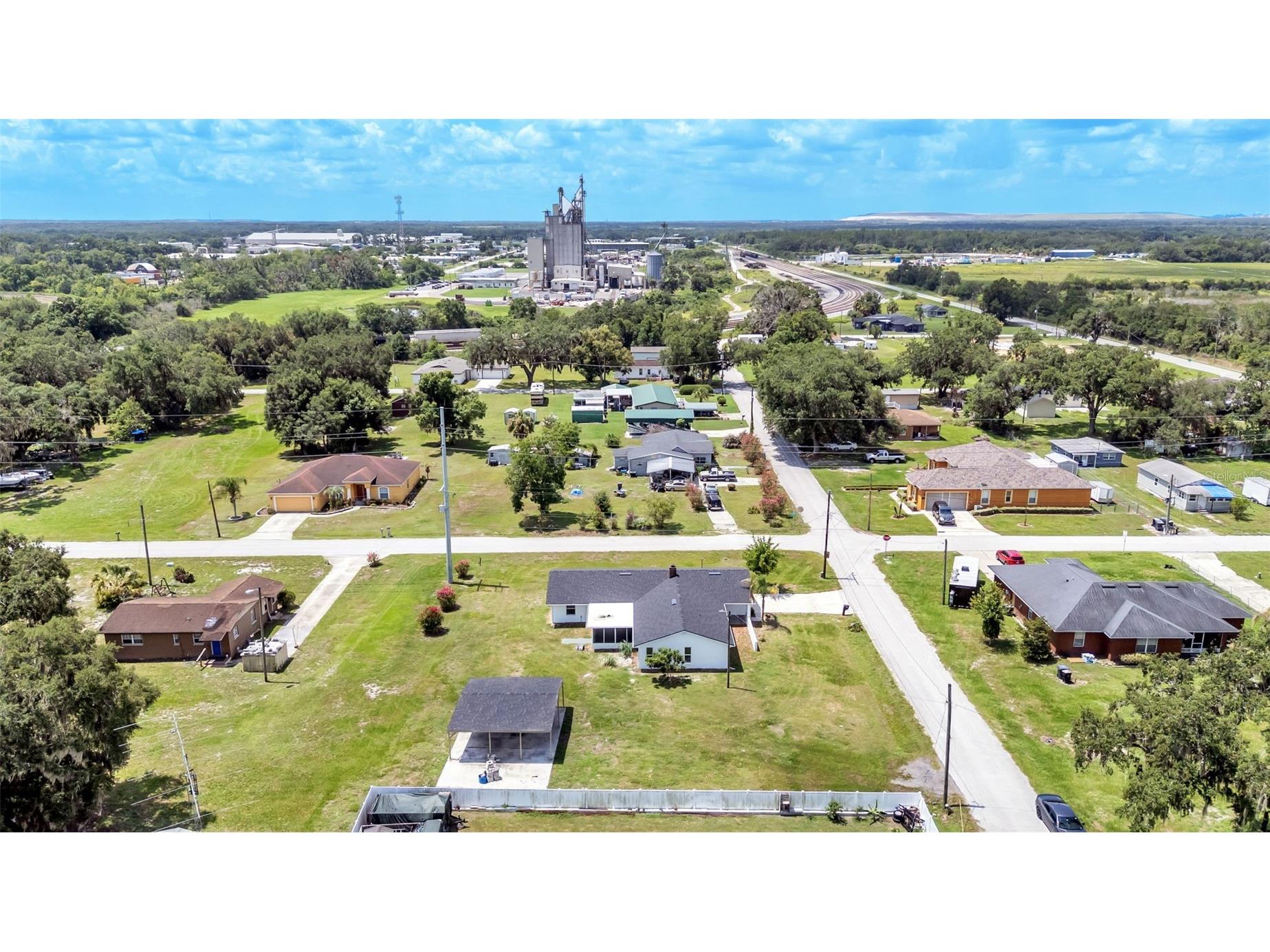 2055 Avenue C Mulberry FL 33860 L4963067 image4