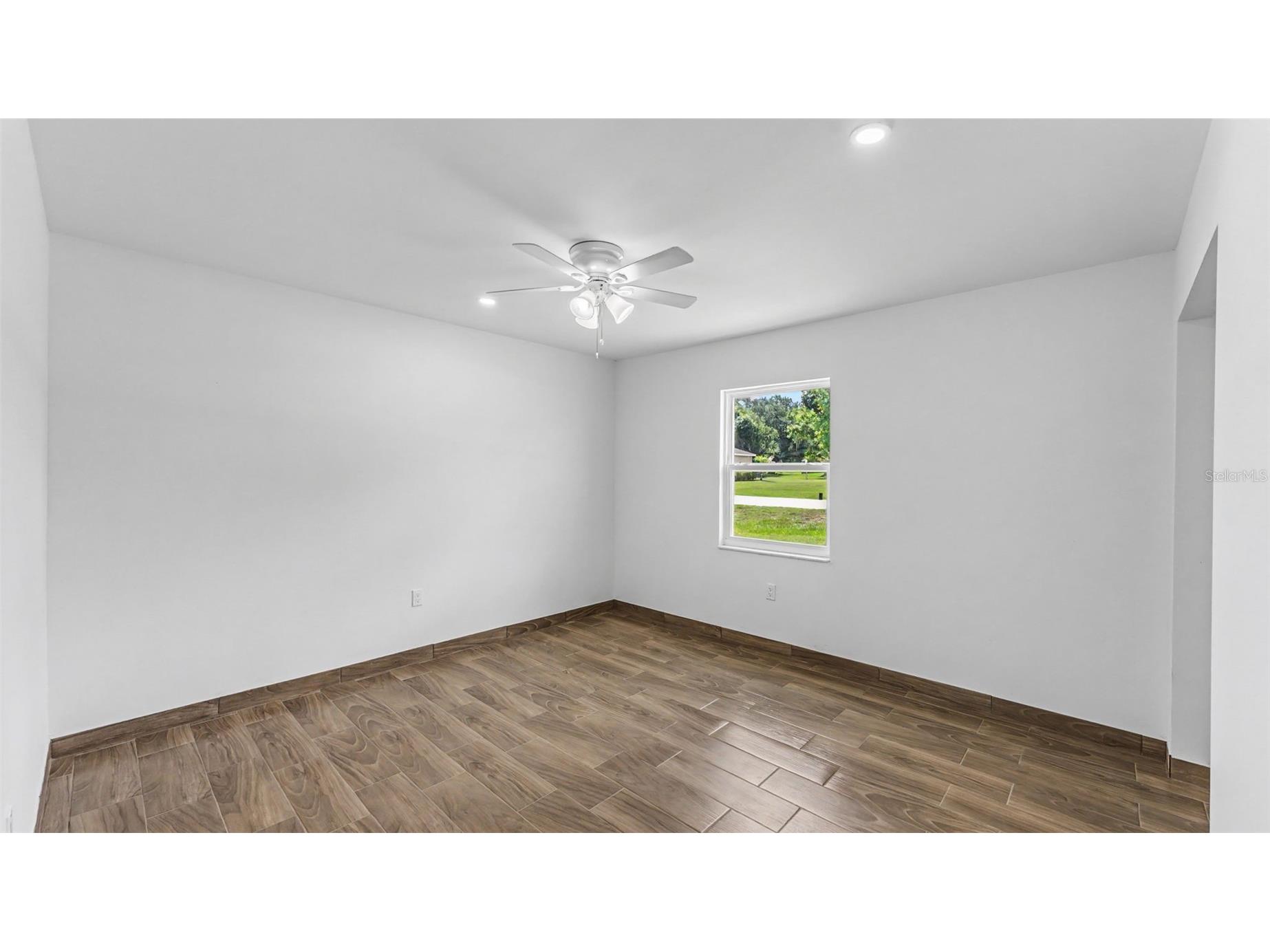 2055 Avenue C Mulberry FL 33860 L4963067 image40