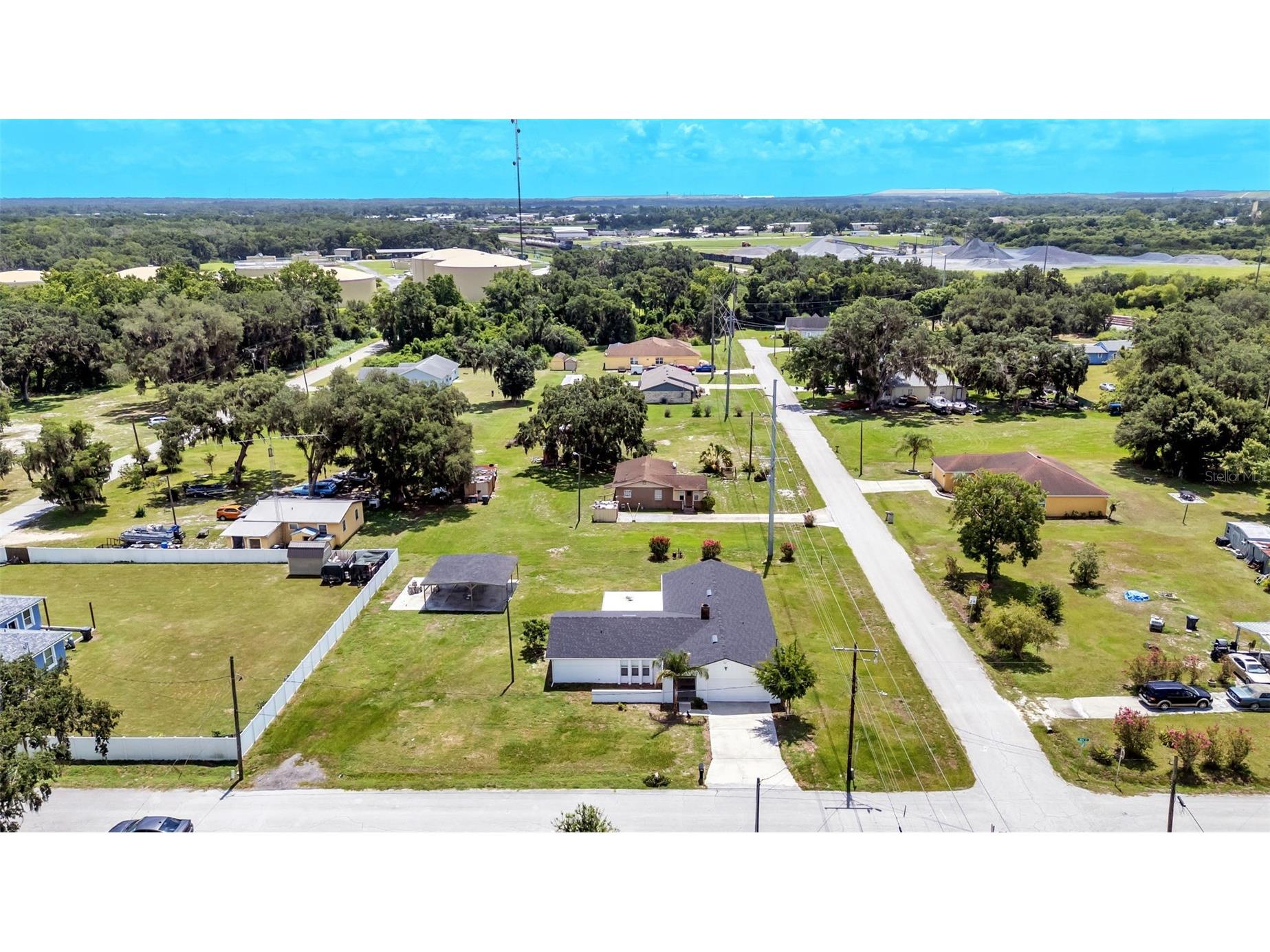 2055 Avenue C Mulberry FL 33860 L4963067 image6