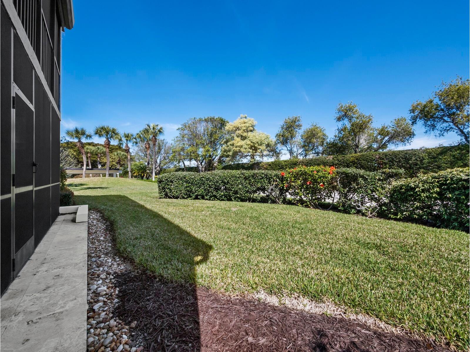 2055 Gulf Of Mexico Drive #G2-102 Longboat Key FL 34228 - GULF OF MEXICO A4683602 image22