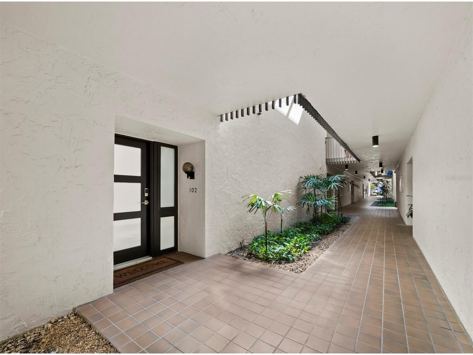 2055 Gulf Of Mexico Drive #G2-102 Longboat Key FL 34228 - GULF OF MEXICO A4683602 image23